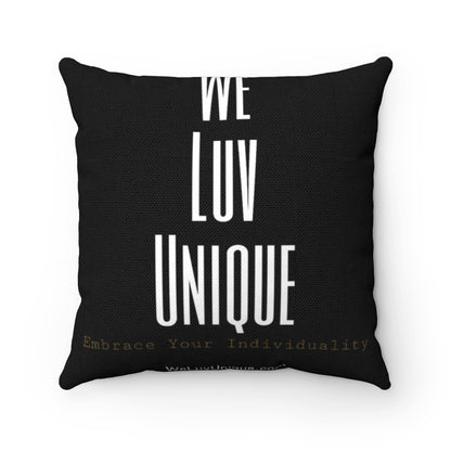 WE LUV UNIQUE Square Pillow